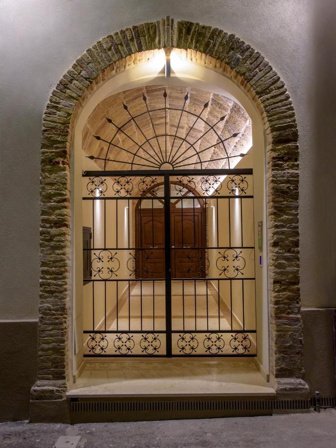 ואסטו Marie Claire Apartments & Spa מראה חיצוני תמונה