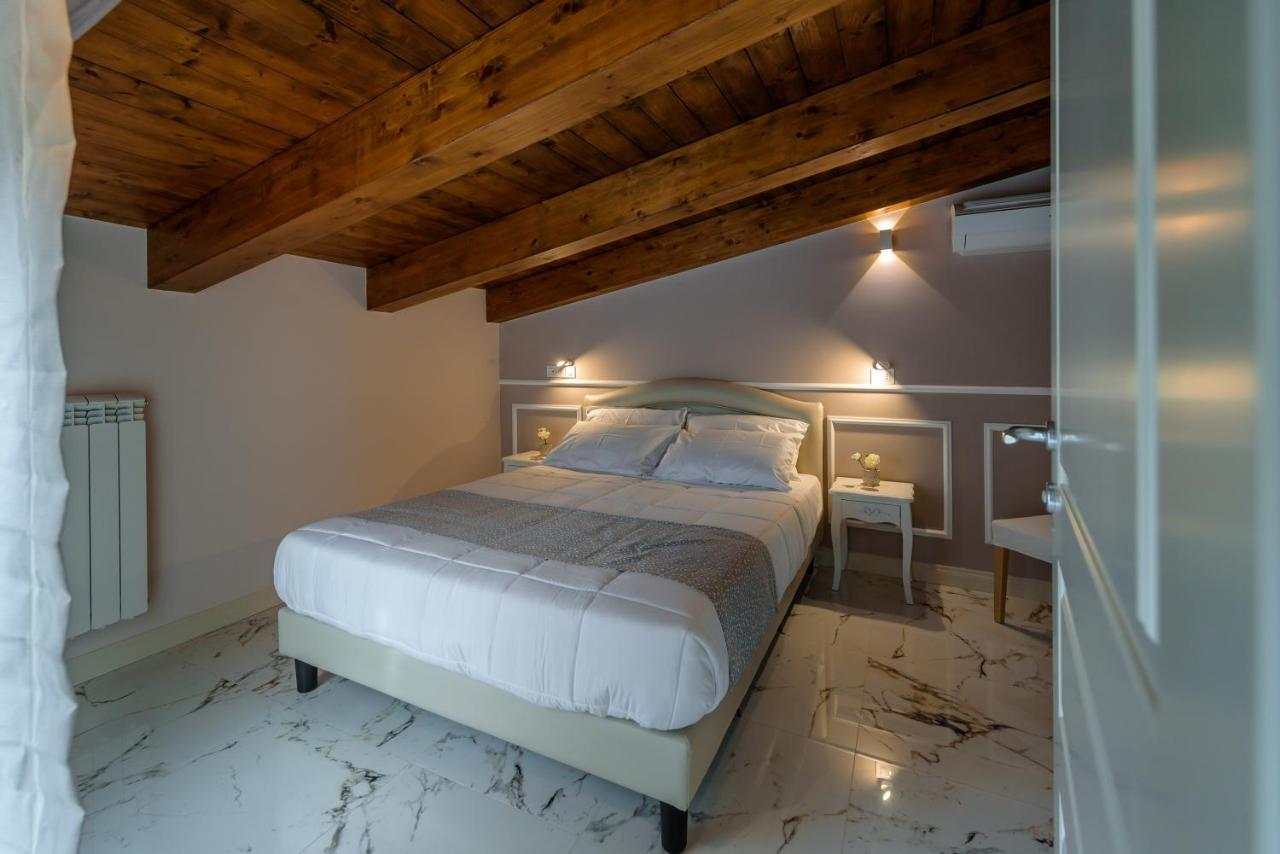 ואסטו Marie Claire Apartments & Spa מראה חיצוני תמונה