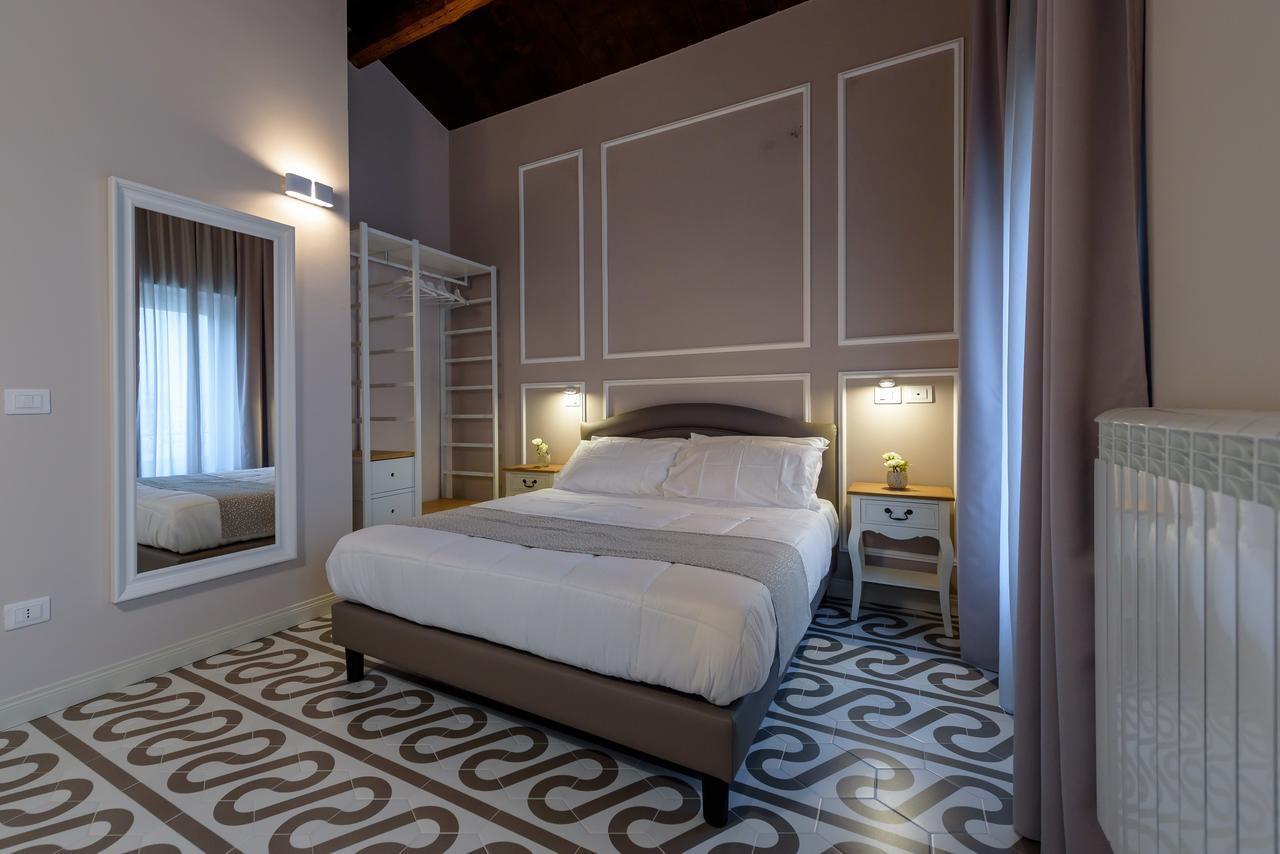 ואסטו Marie Claire Apartments & Spa מראה חיצוני תמונה